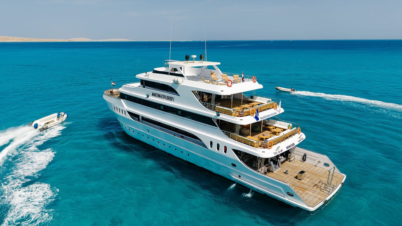 Martina Explorer 1
